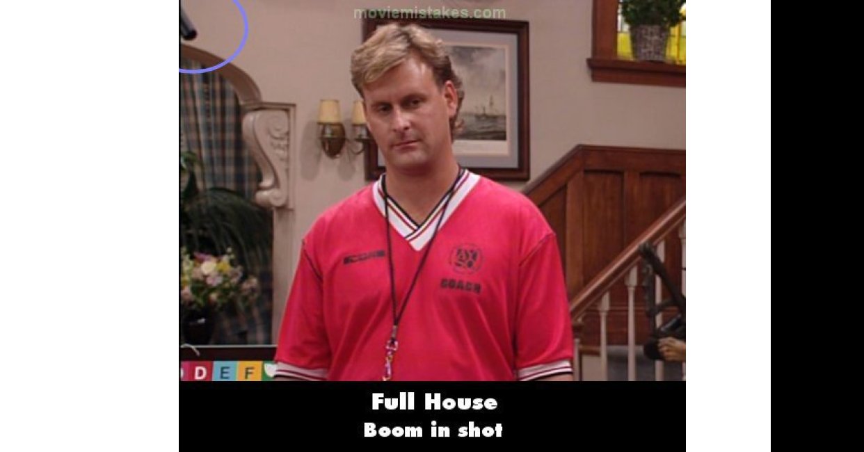 Full House (1987) TV mistake picture (ID 204814)