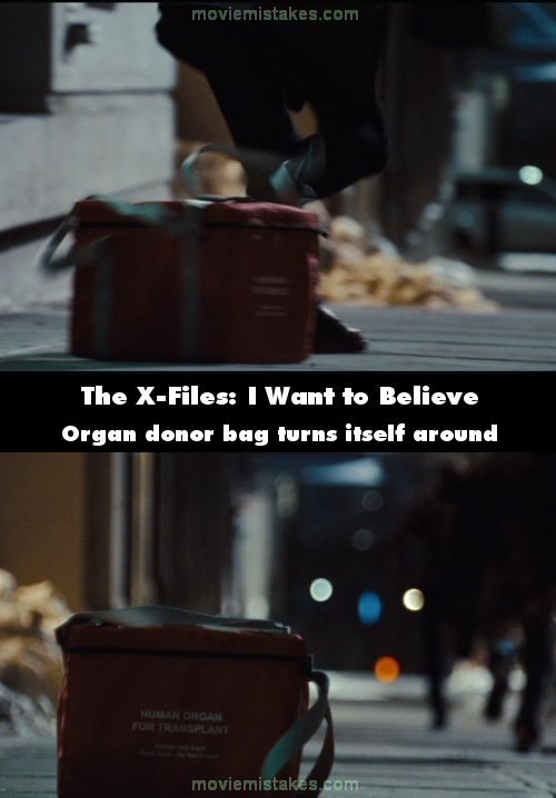 The X-Files: I Want to Believe mistake picture