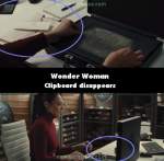 Wonder Woman mistake picture