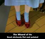 The Wizard of Oz mistake picture