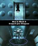 Men in Black II mistake picture