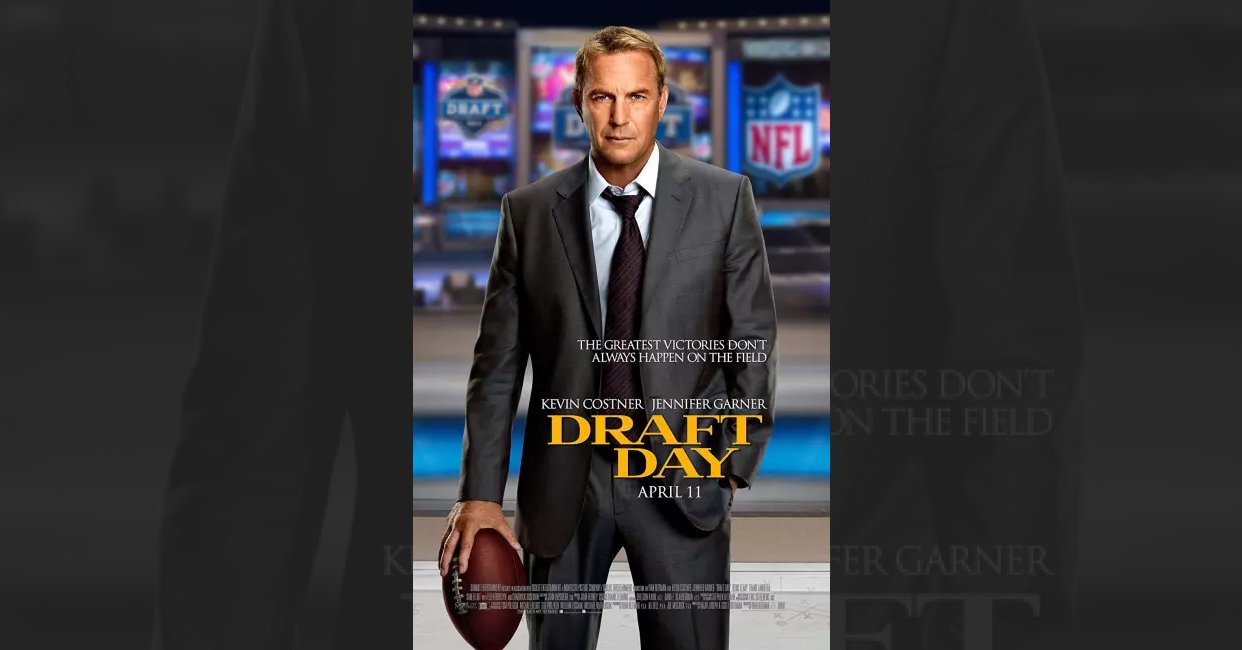 Draft Day (2014) mistakes